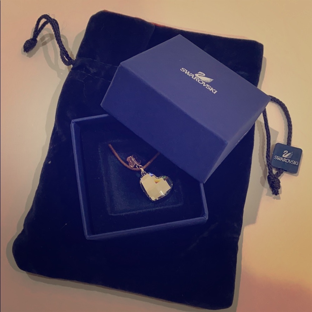 Brand New Swarovski Necklace with Original Box/bag